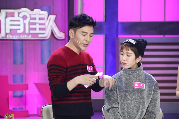 玛莎妮娜 美丽俏佳人